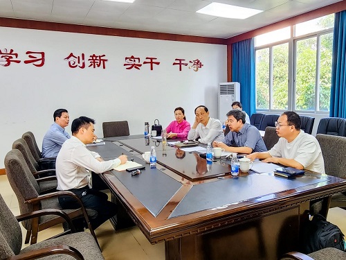 会谈现场.jpg 会谈现场.jpg