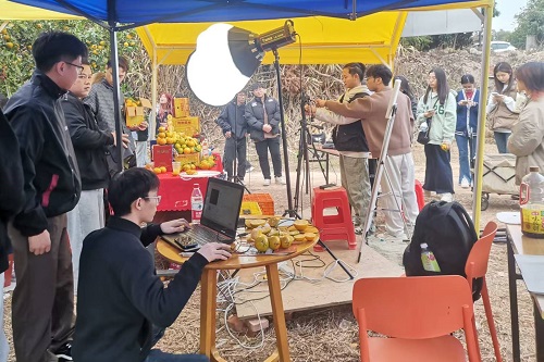 现场直播教学.jpg 现场直播教学.jpg