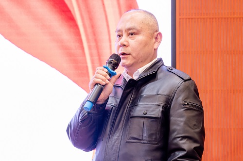 蔡向阳宣讲.JPG