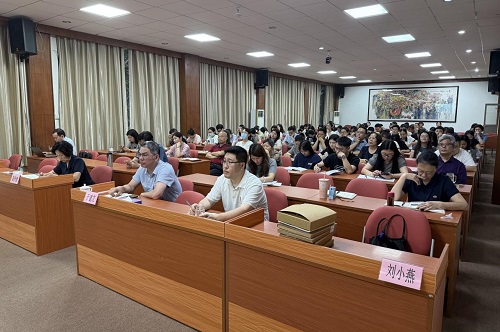 培训会现场.jpg 培训会现场.jpg