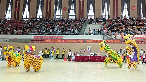 热场醒狮表演.jpg 热场醒狮表演.jpg