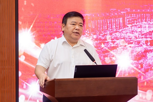 莫秀全讲话.jpg 莫秀全讲话.jpg