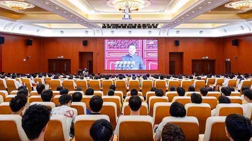 观看现场1.JPG