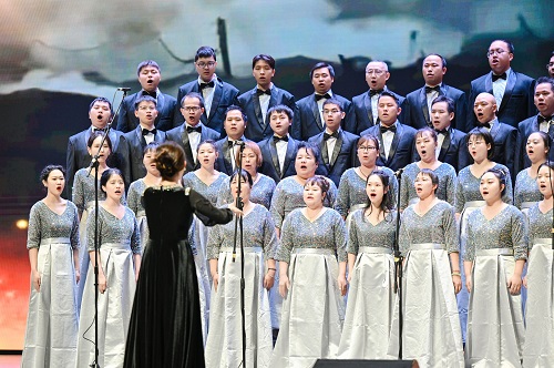合唱现场14.jpg 合唱现场14.jpg