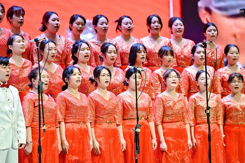 合唱现场10.jpg 合唱现场10.jpg