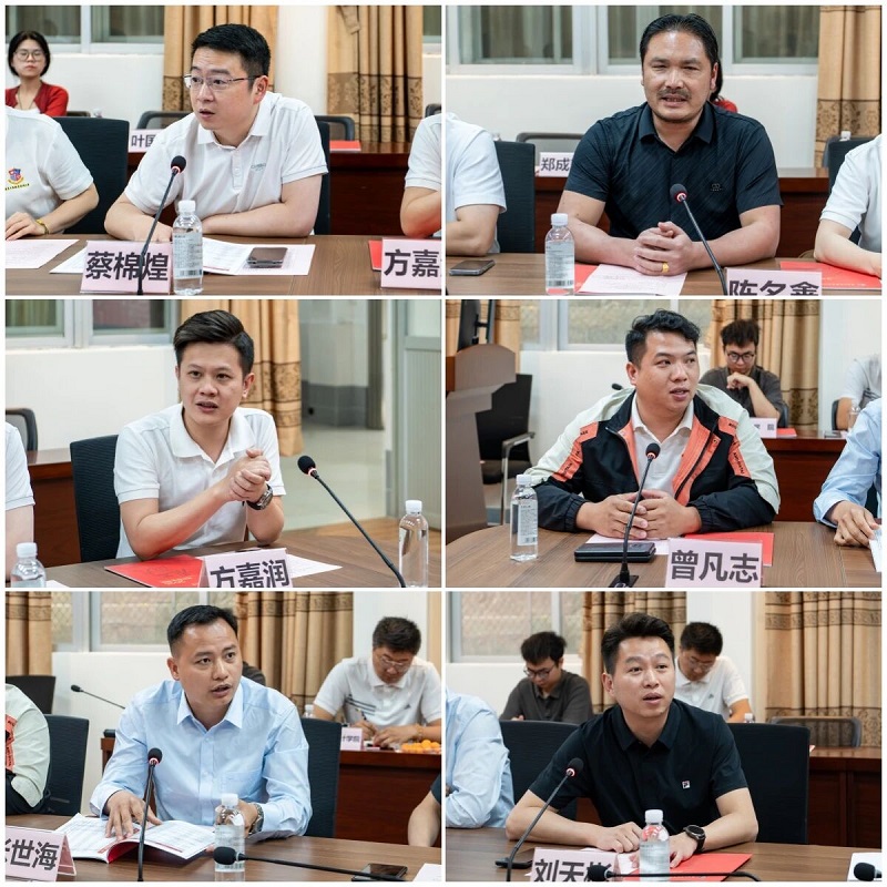 校友代表交流讨论2.jpg 校友代表交流讨论2.jpg