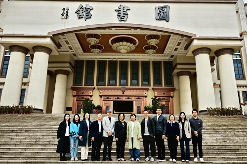双方合影.jpg
