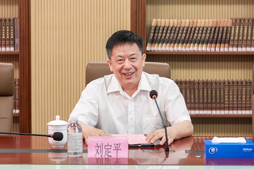 刘定平致辞.jpg 刘定平致辞.jpg